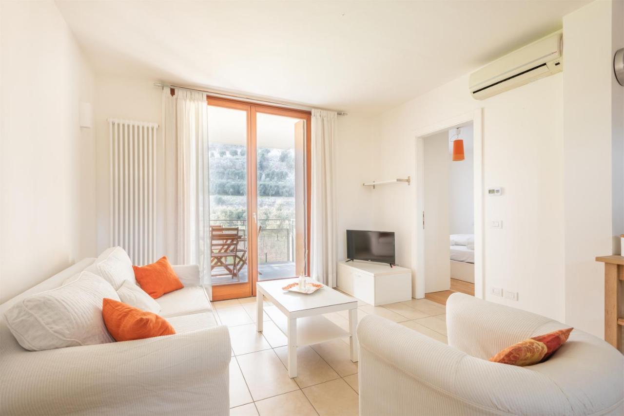 Garda Sails, Relax + Thermae Torbole Sul Garda Bagian luar foto