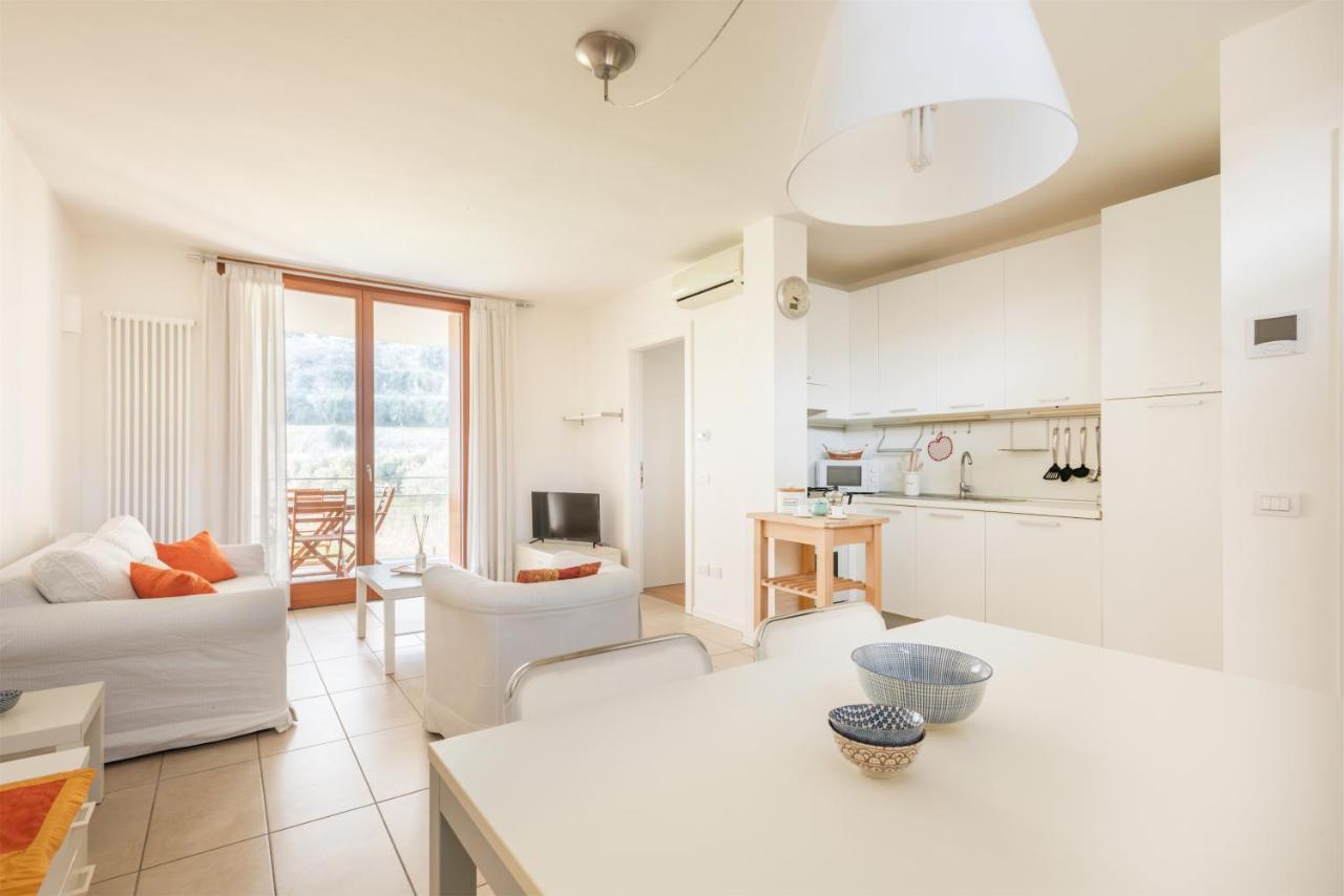 Garda Sails, Relax + Thermae Torbole Sul Garda Bagian luar foto
